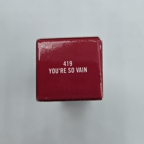 MAC You're So Vain 419 Love Me Lipstick - Picture 9 of 16